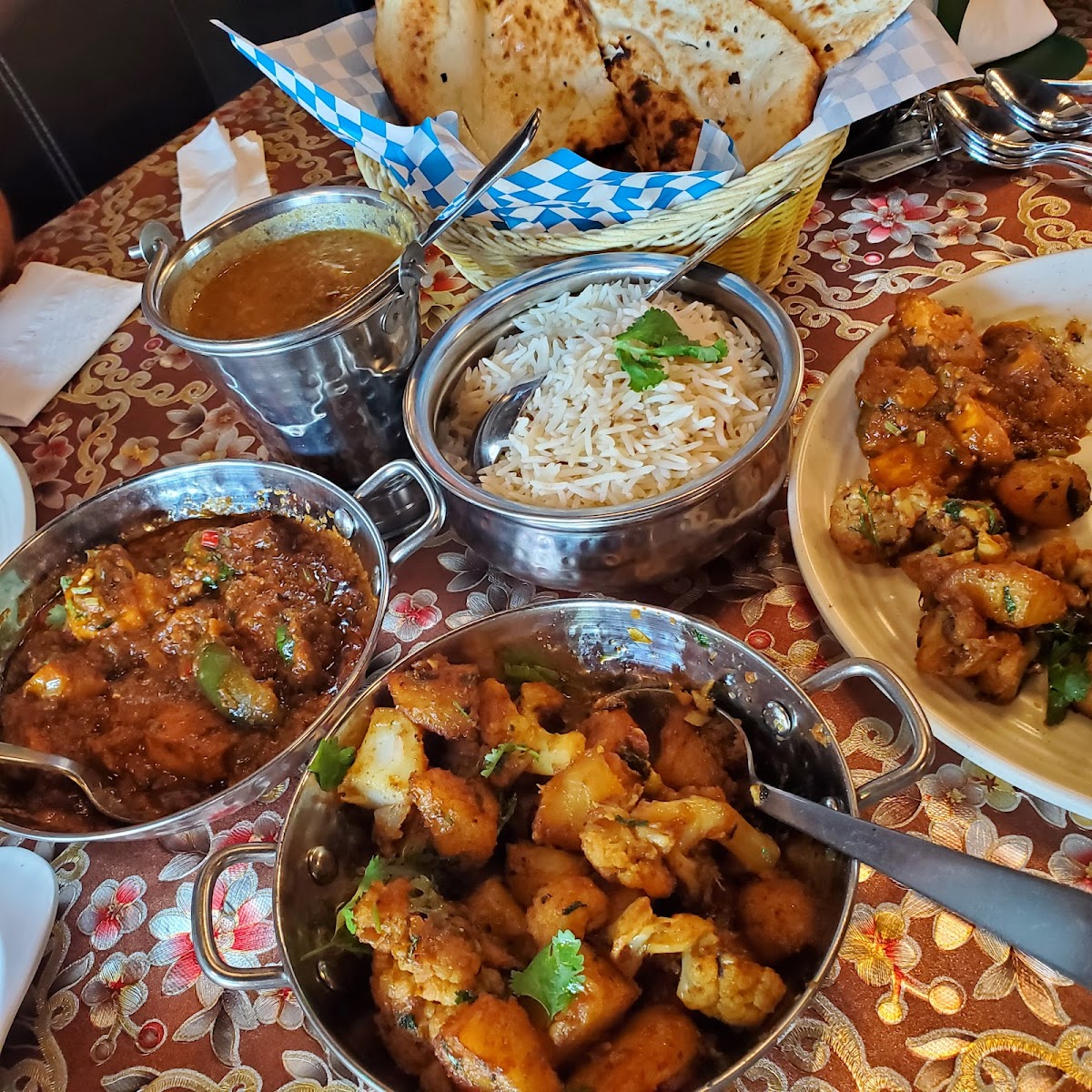 Kohinur Indian Cuisine